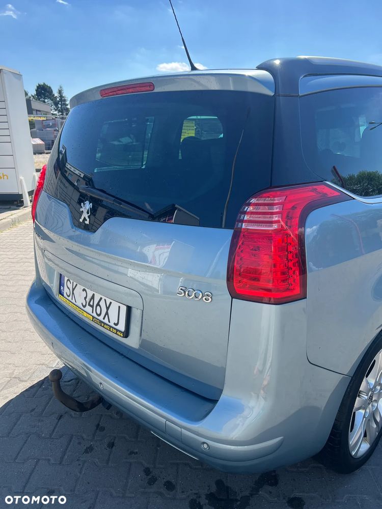 Peugeot 5008 1.6 THP Premium + - 13