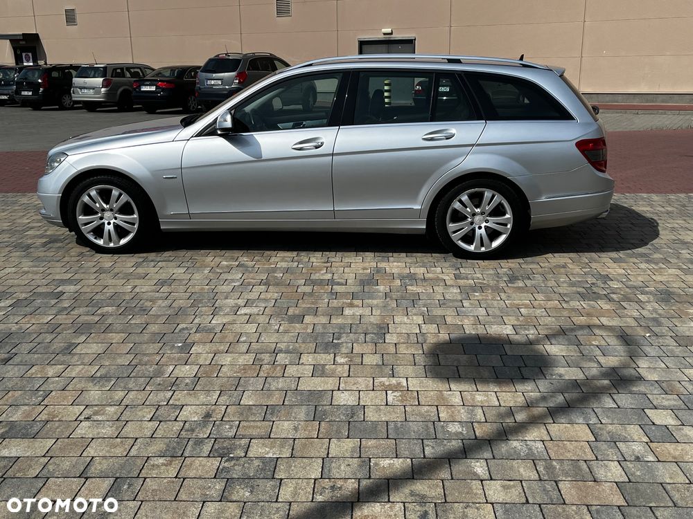 Mercedes-Benz Klasa C 220 CDI DPF Automatik Avantgarde - 1