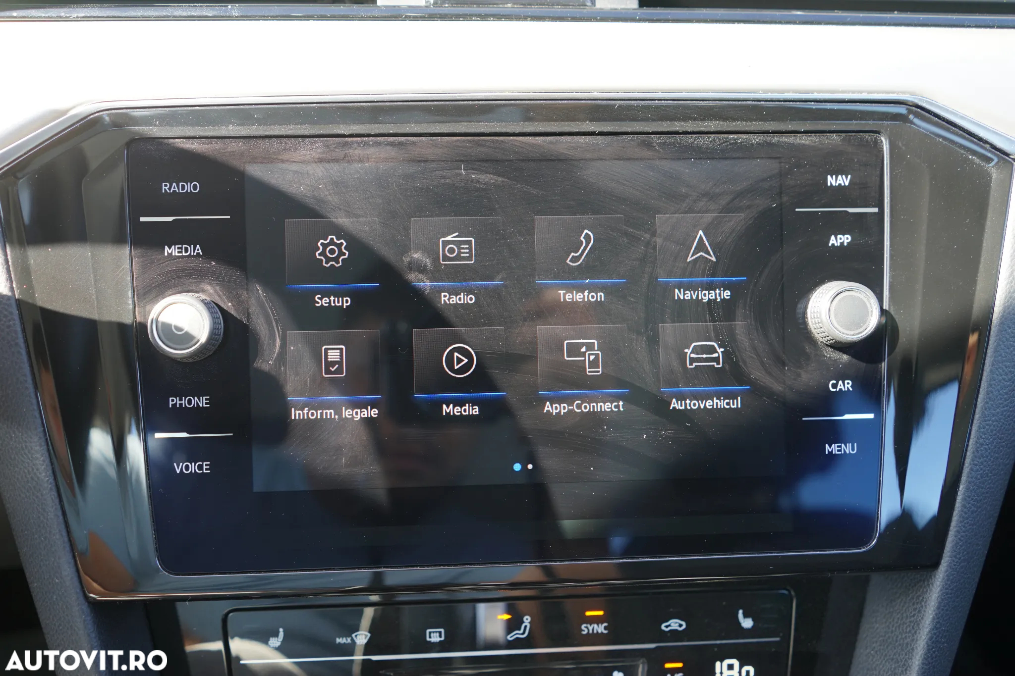 Volkswagen Passat Variant 2.0 TDI DSG 4Motion Highline - 17