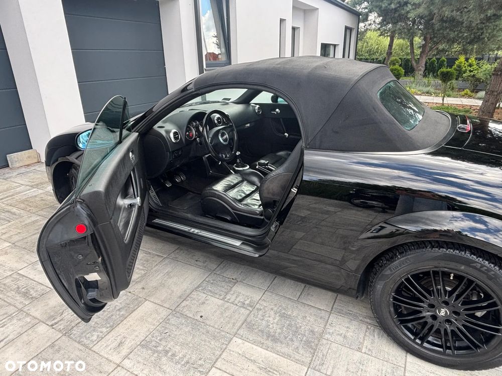Audi TT Coupé 1.8T - 12