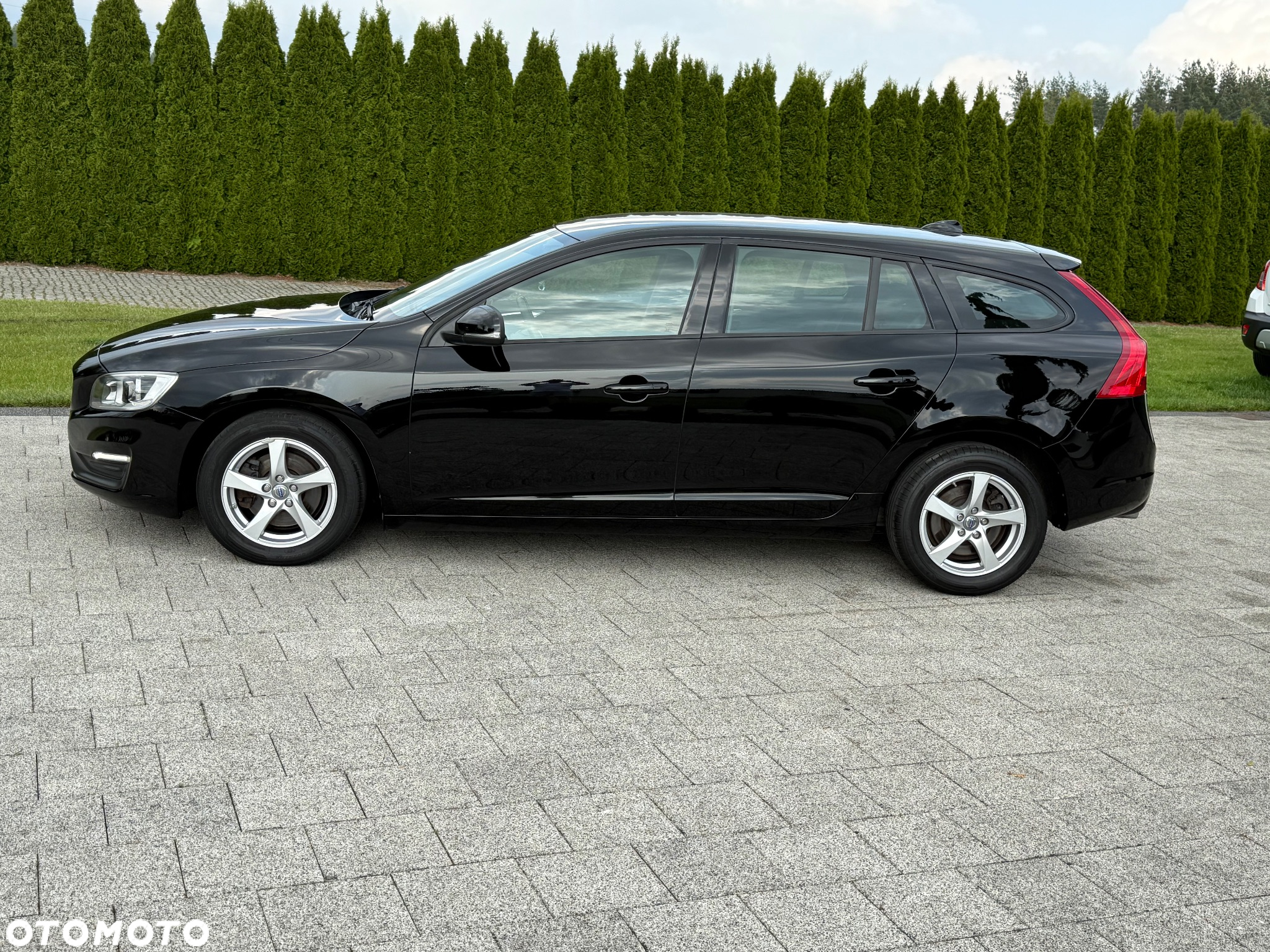 Volvo V60 D3 Momentum - 26
