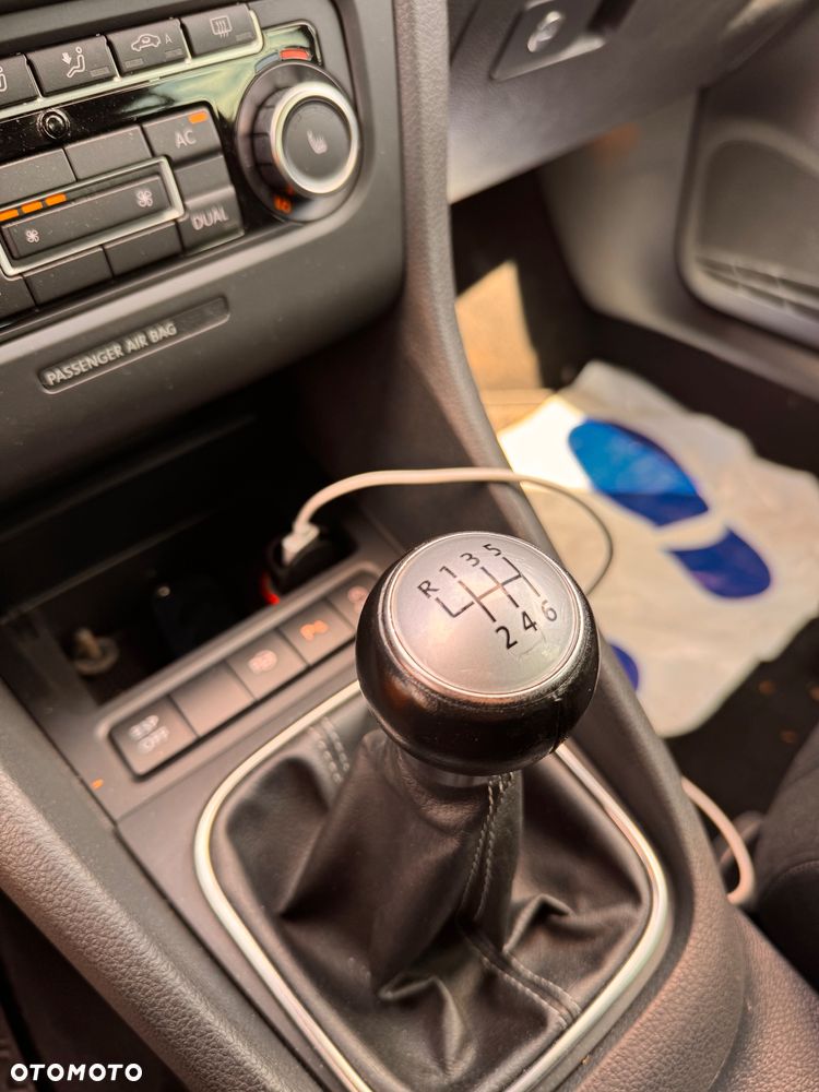 Volkswagen Golf - 9