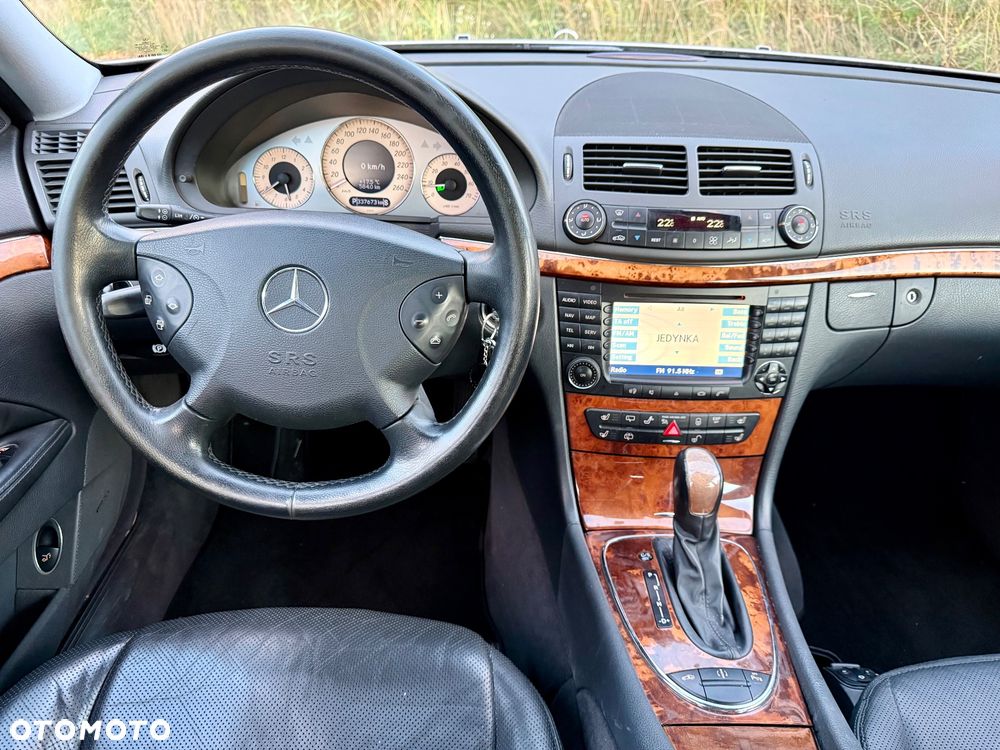 Mercedes-Benz Klasa E 500 4-Matic T Avantgarde - 7