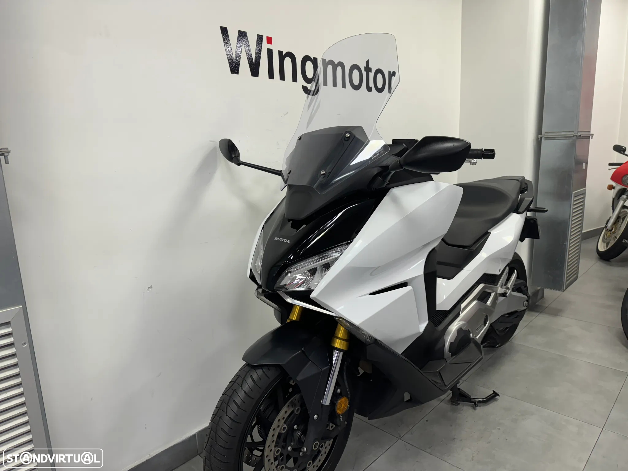 Honda Forza 750 - 5