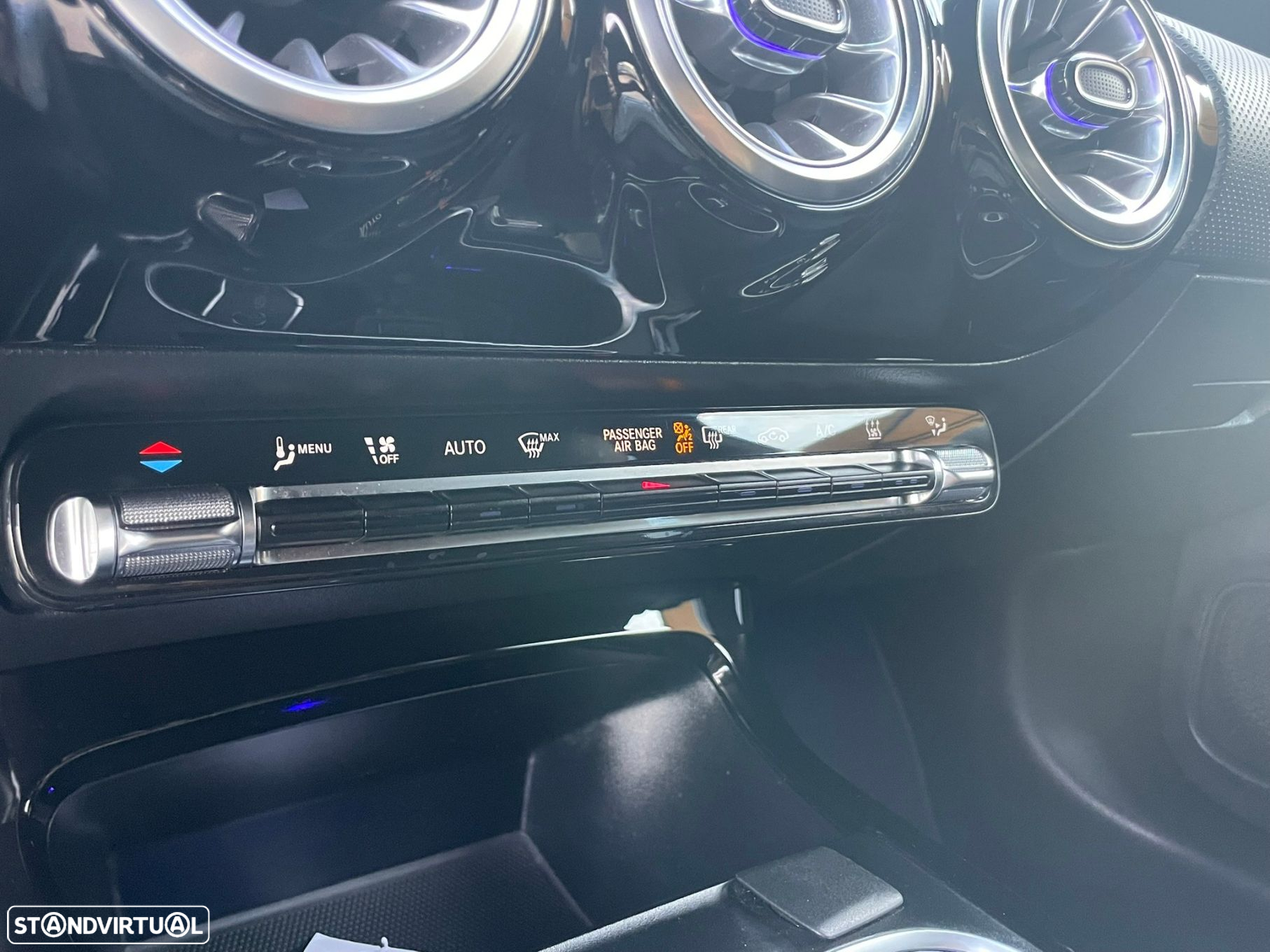 Mercedes-Benz CLA 250 e Shooting Brake AMG Line - 23