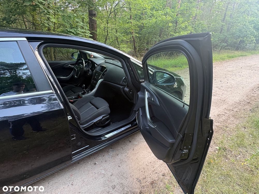 Opel Astra 1.7 CDTI DPF Cosmo - 7