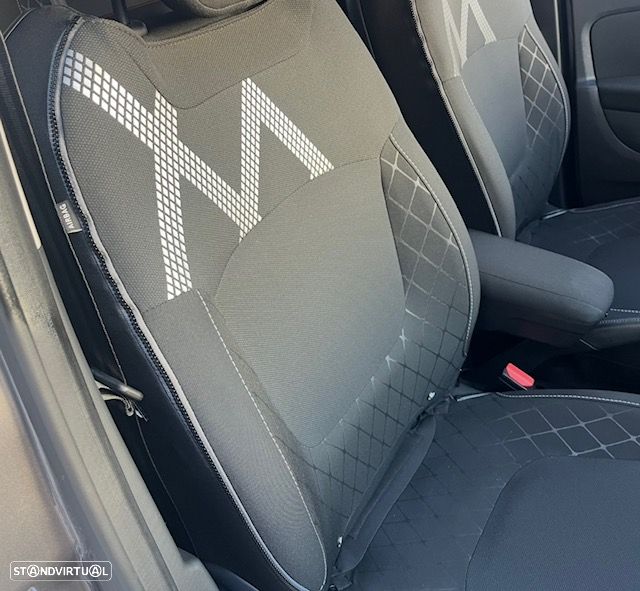 Renault Captur 0.9 TCE Exclusive - 30