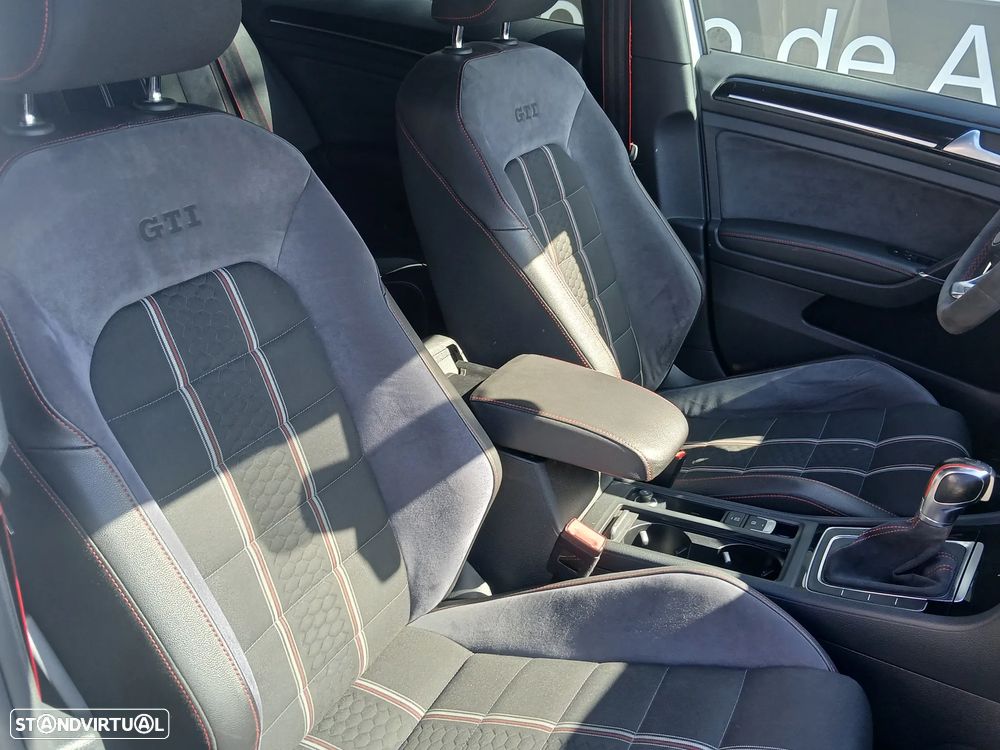 VW Golf GTI Clubsport DSG - 25