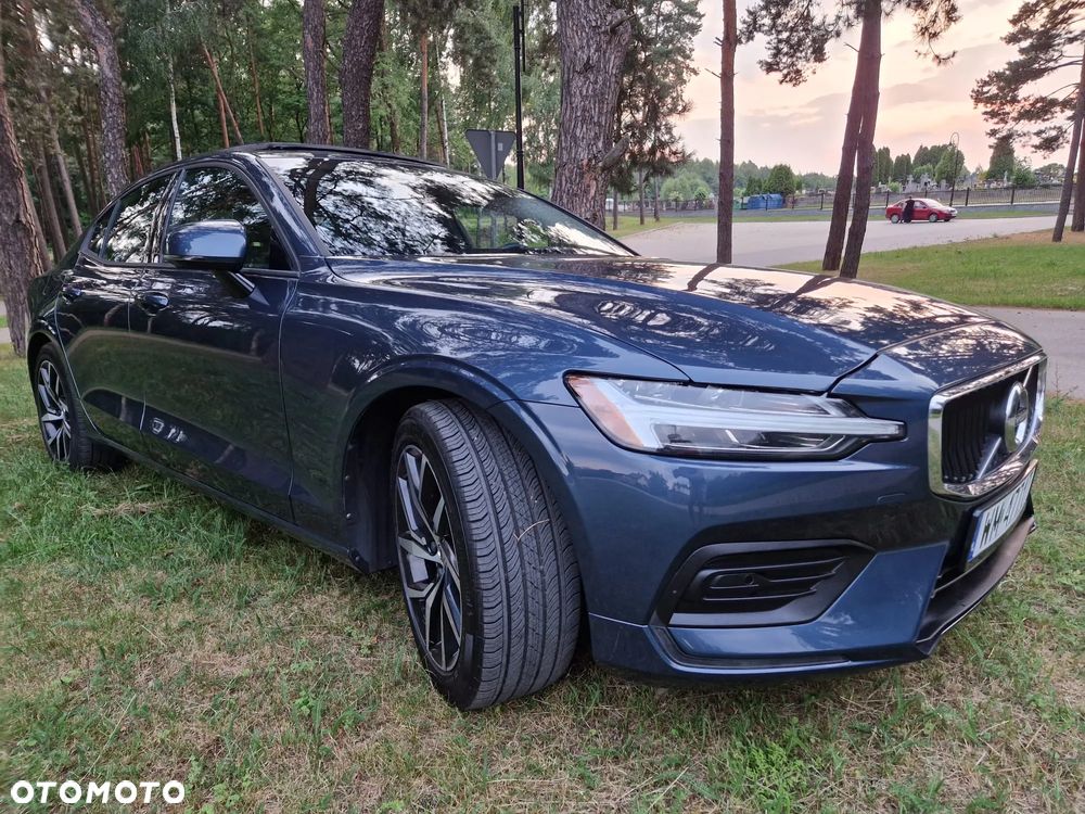 Volvo S60 T6 AWD Momentum Pro - 4