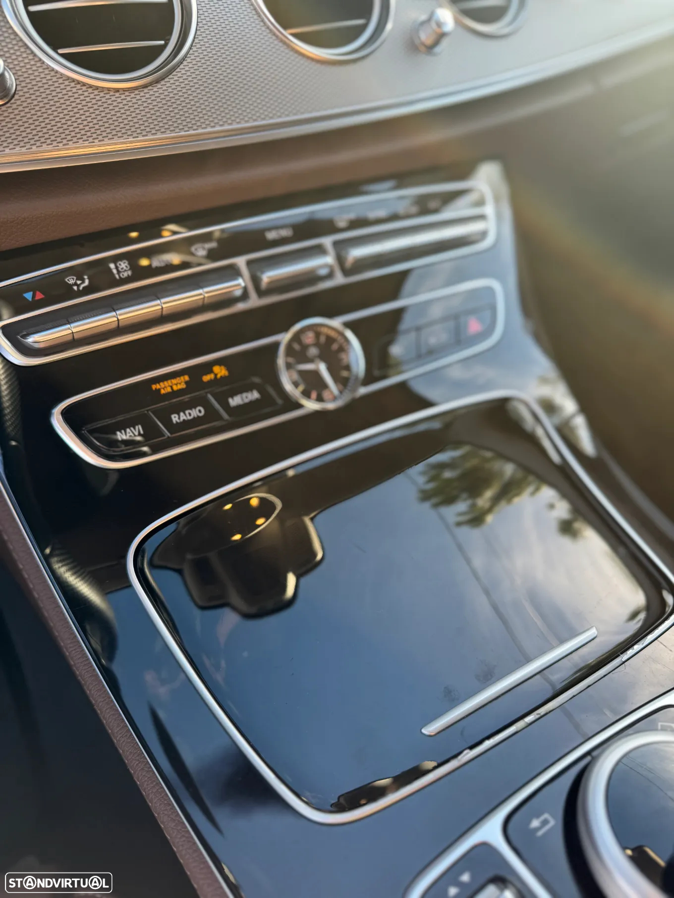 Mercedes-Benz E 220 d 4Matic 9G-TRONIC Exclusive - 21