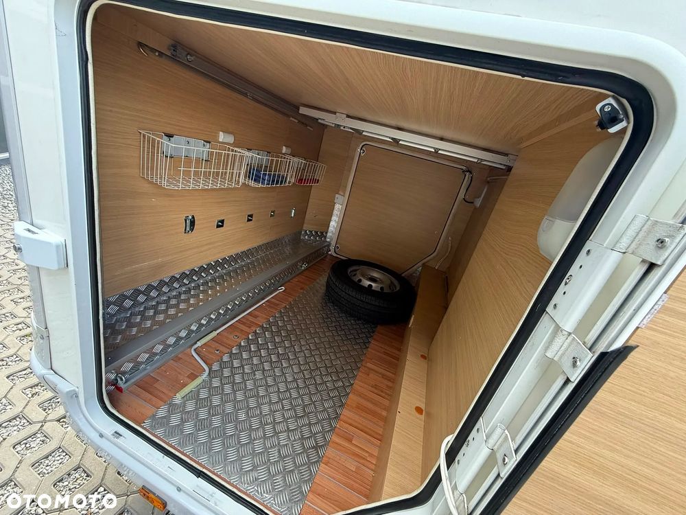 Roller Team Granduca Garage - NOWA KLIMA 12V ZA 10 000ZL GRATIS polintegra Fiat Ducato Kamper 2.3 jtd - 17