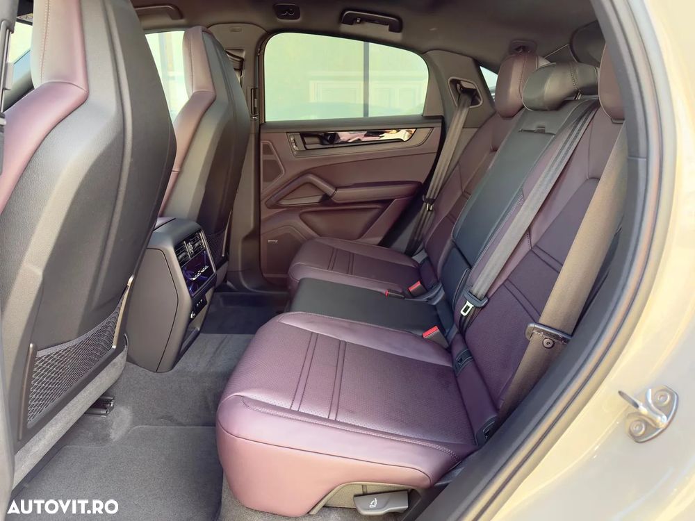 Porsche Cayenne E-Hybrid - 14