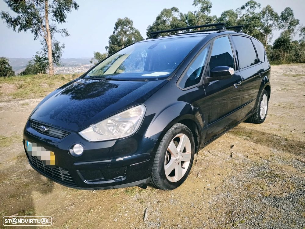 Ford S-Max - 14