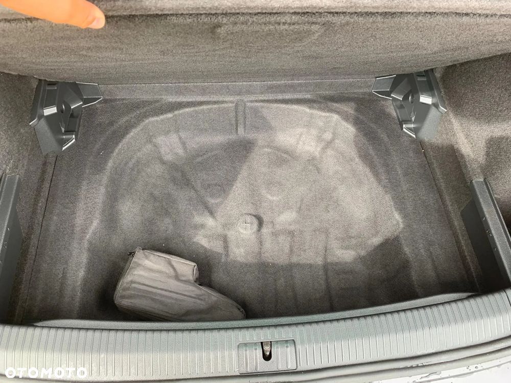 Volkswagen Golf Sportsvan VII SV 1.5 TSI ACT Highline DSG - 9