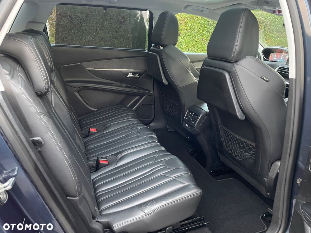 Peugeot 5008 2017
