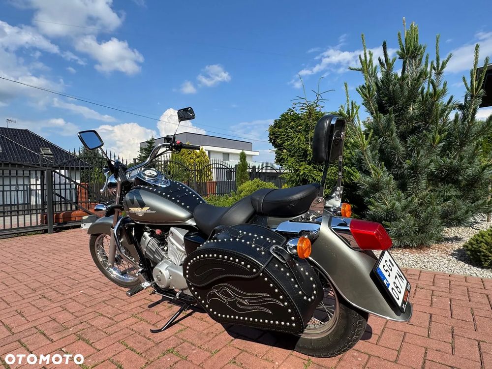 Honda Shadow - 4