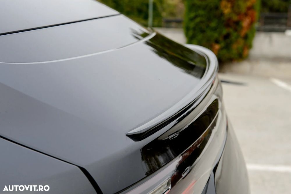 Porsche Cayenne Coupe - 13