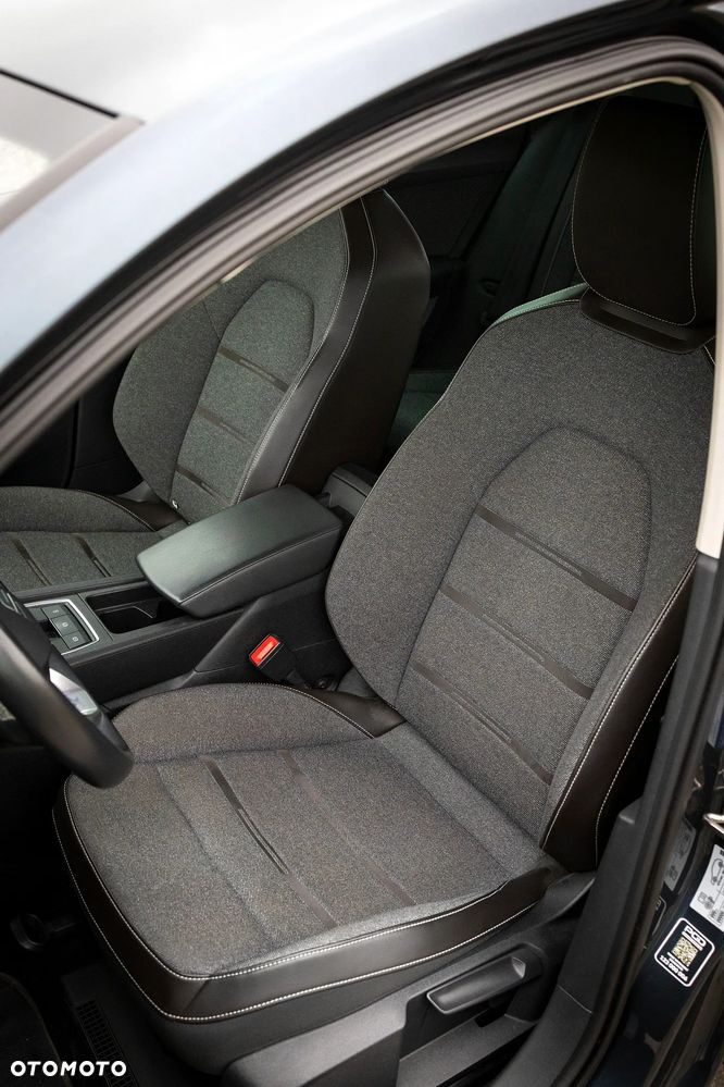 Seat Leon 1.5 eTSI Xcellence DSG - 21