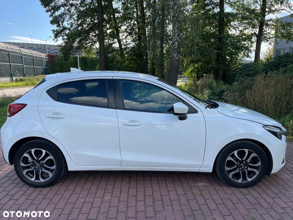 Mazda 2 SKYACTIV-D 105 Exclusive-Line - 2