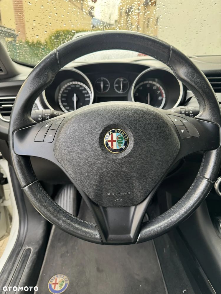 Alfa Romeo Giulietta 1.4 TB 16V - 8