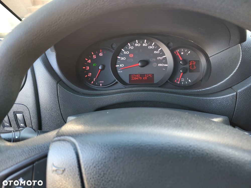 Renault Master - 24