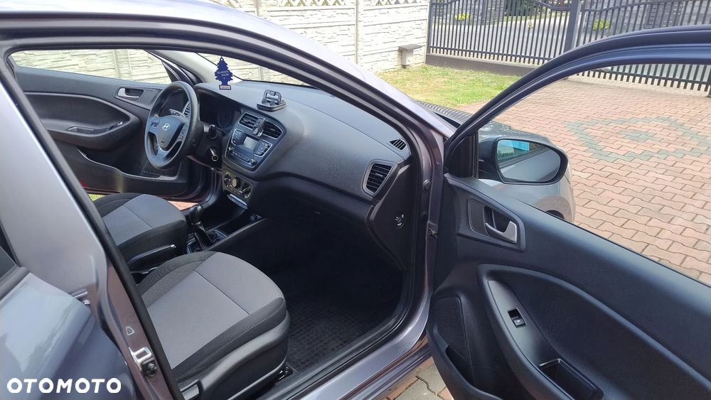 Hyundai i20 1.2 Comfort - 17