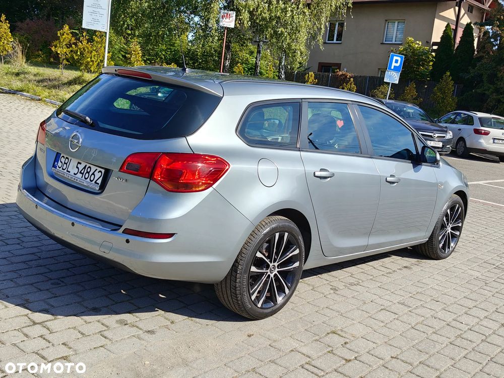 Opel Astra III 1.7 CDTI Cosmo - 9