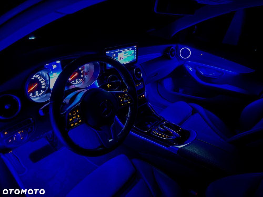 Mercedes-Benz Klasa C 300 9G-TRONIC Avantgarde - 30