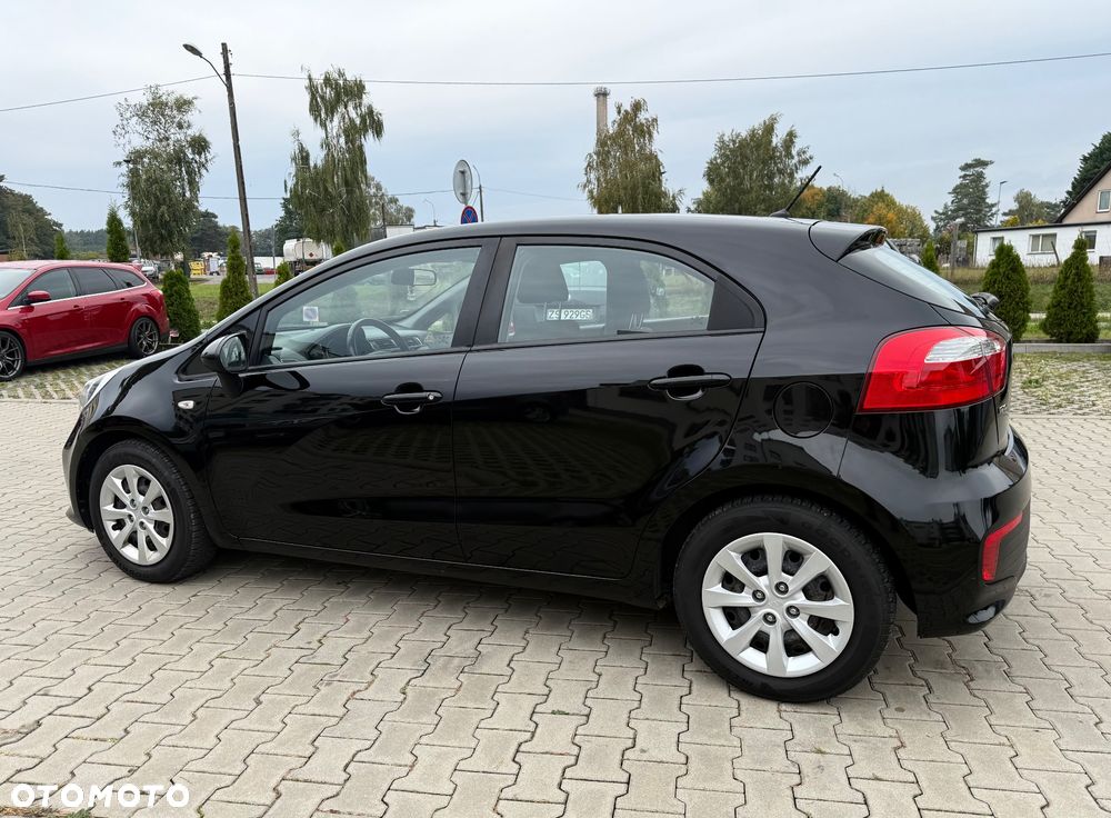 Kia Rio 1.2 M - 9