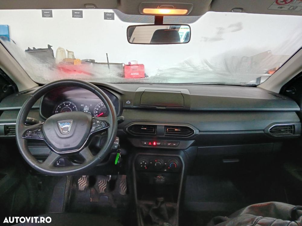 Dacia Jogger 5 locuri TCe 110 Essential - 5