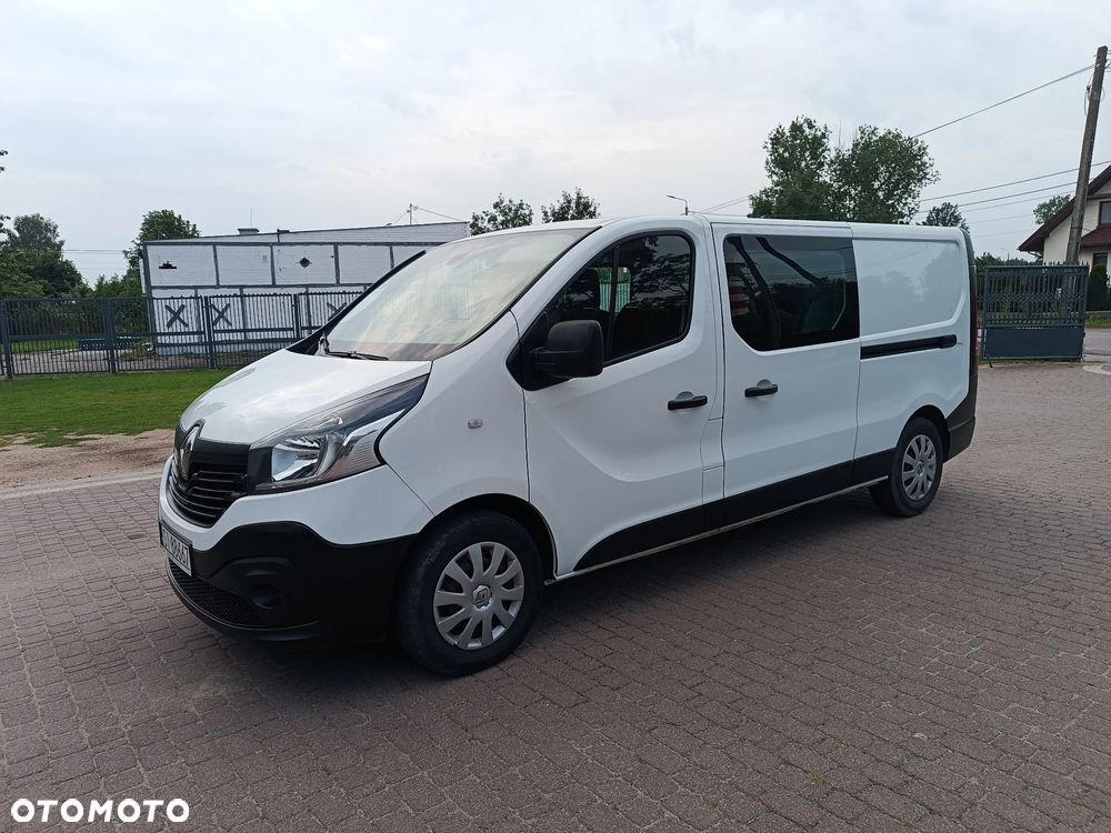 Renault Trafic - 16