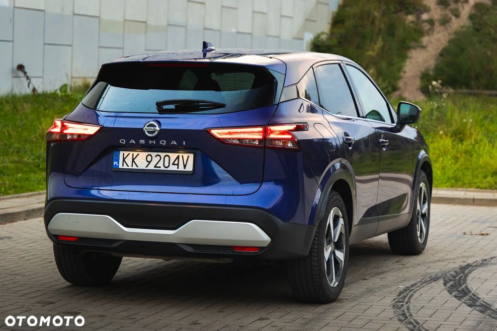Nissan Qashqai 1.3 DIG-T 4x4 MHEV Xtronic N-Connecta - 11