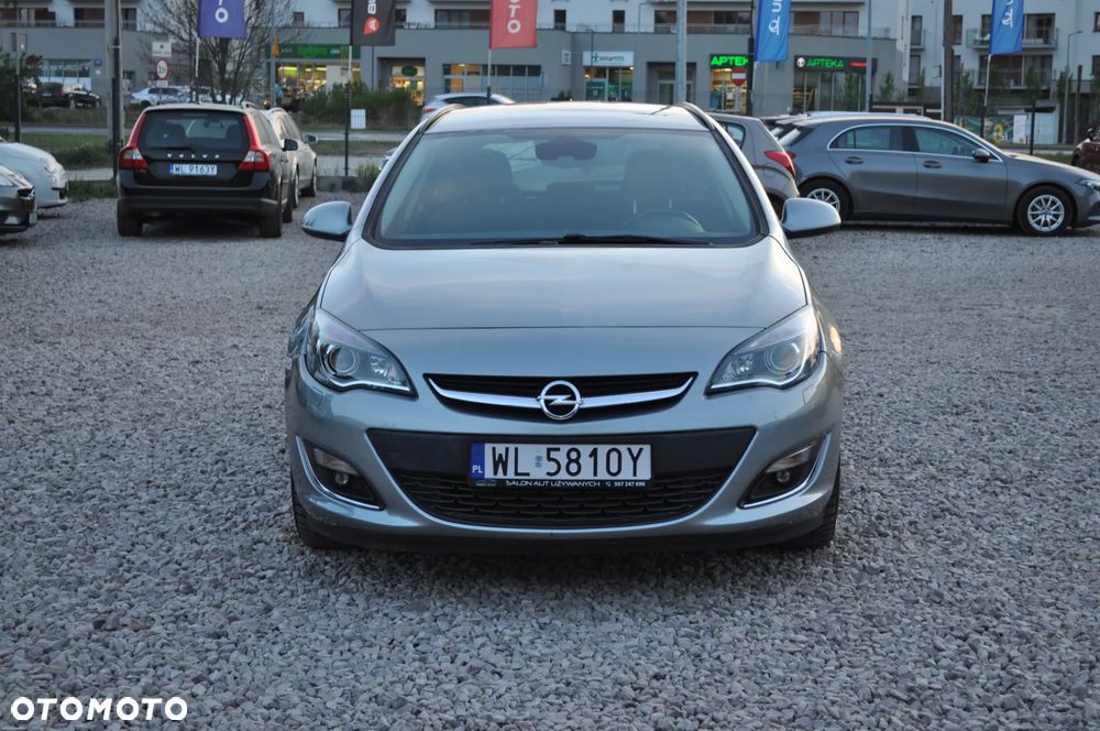 Opel Astra 1.4 Turbo Design Edition - 16