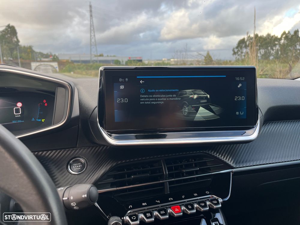 Peugeot 2008 1.5 BlueHDi Allure - 26