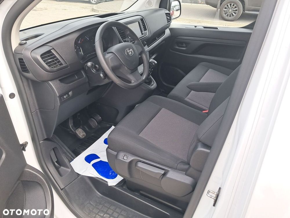 Toyota PROACE VERSO - 11