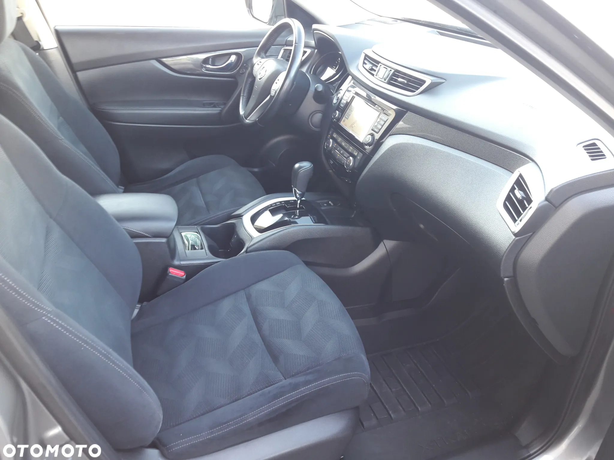 Nissan X-Trail 1.6 dCi Xtronic N-Connecta - 26