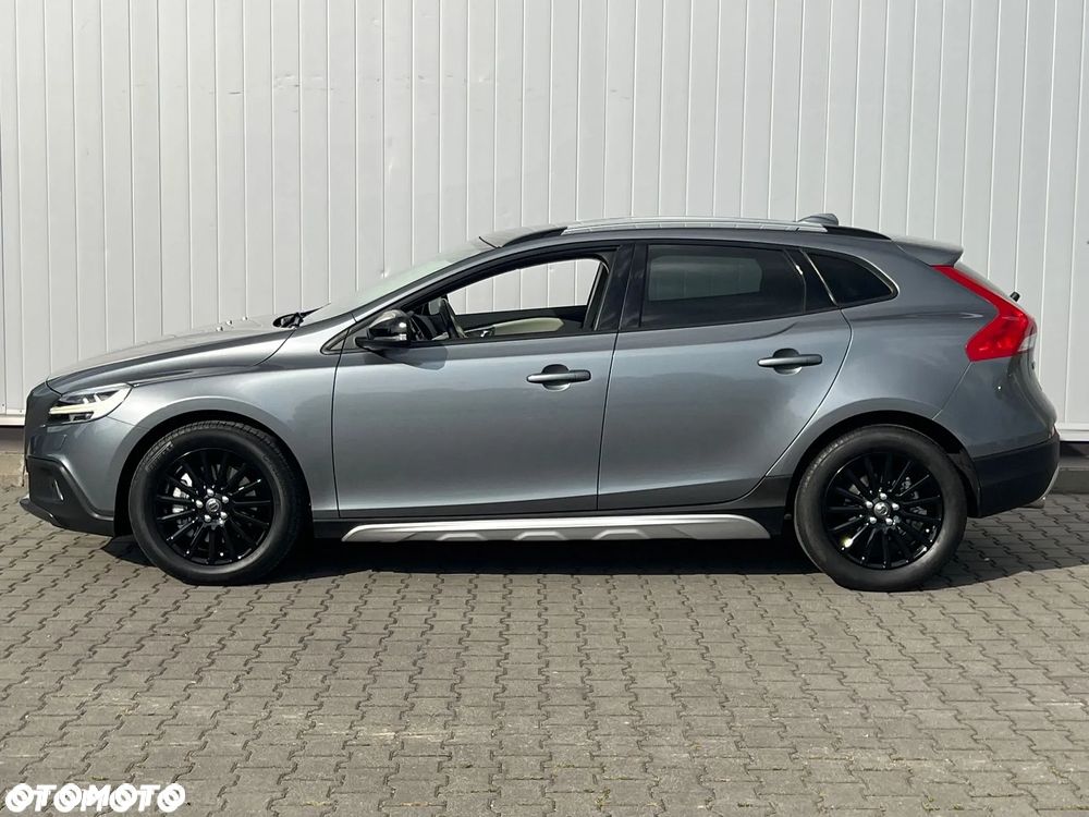 Volvo V40 Cross Country 2017 photo 3