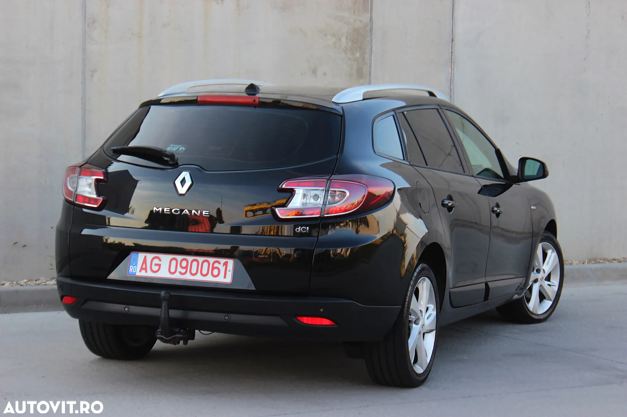 Renault Megane ENERGY dCi 110 Start & Stop Bose Edition - 11