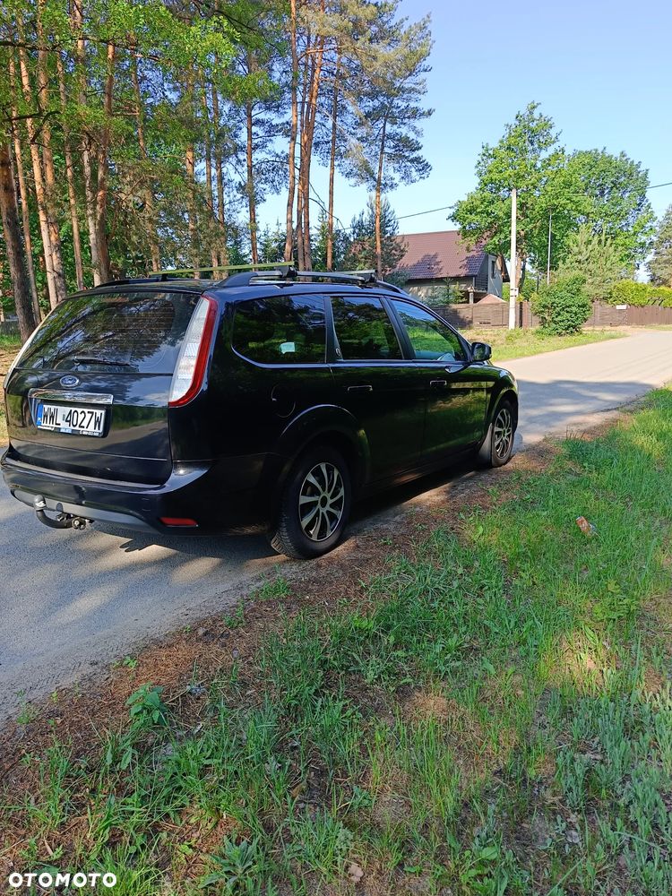 Ford Focus 1.6 16V Ghia - 4