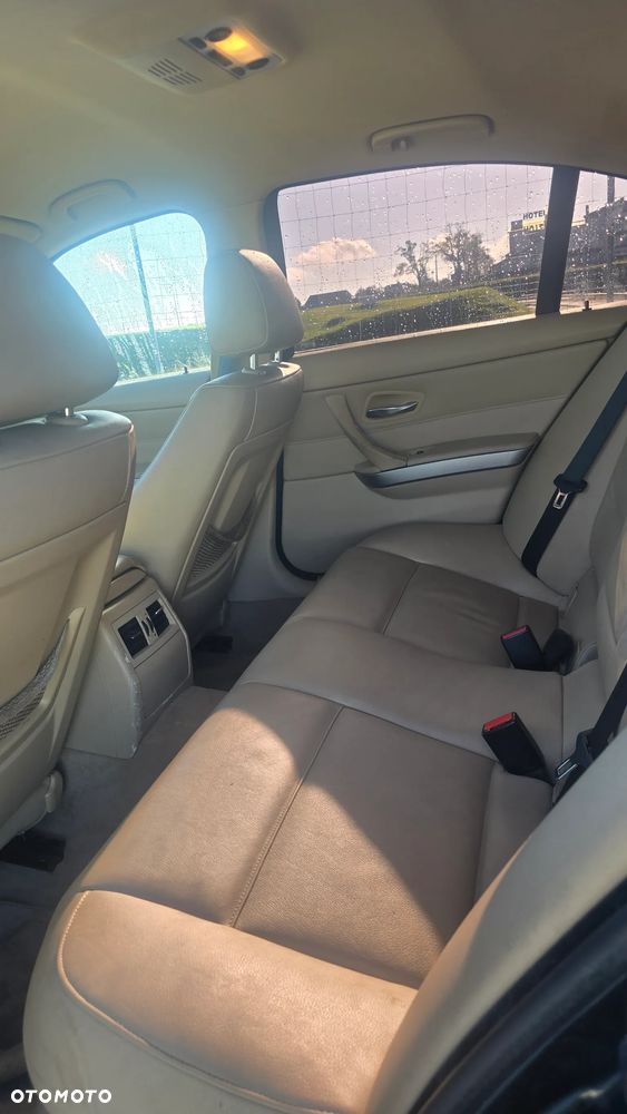 BMW Seria 3 - 15