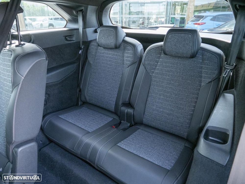 Peugeot E-5008 73 kWh Allure - 26
