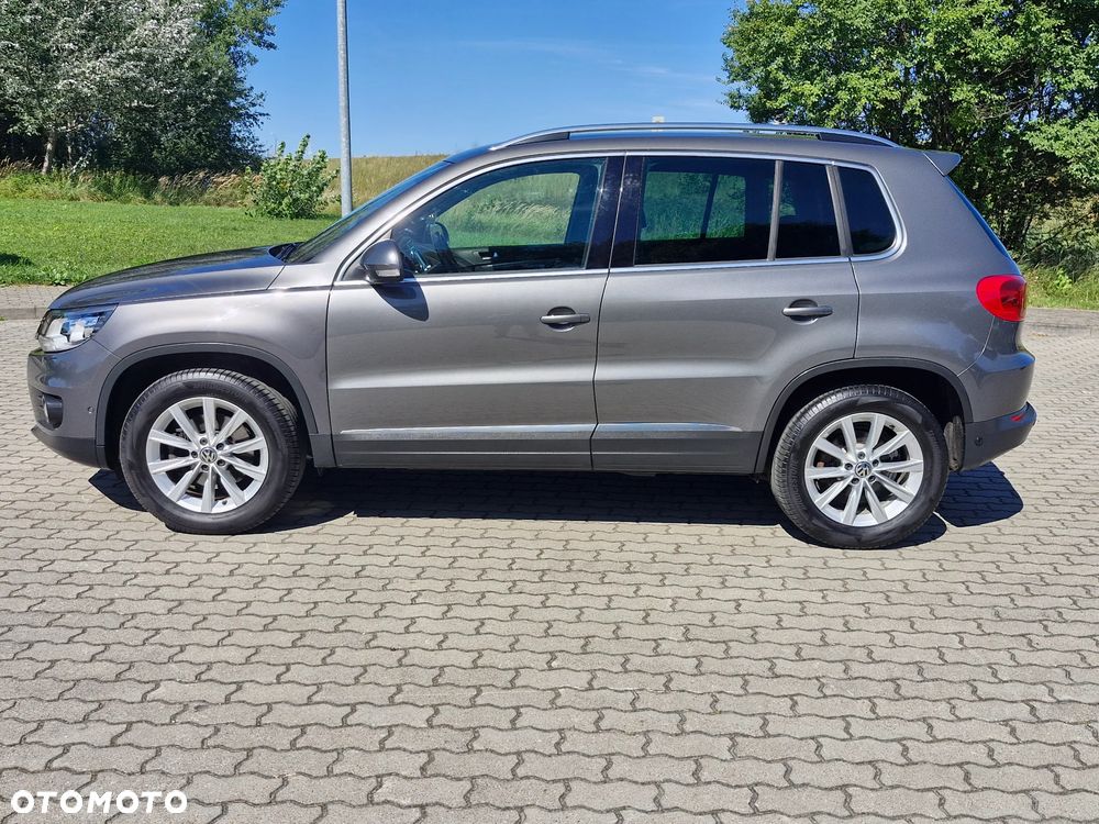 Volkswagen Tiguan 2.0 TDI DPF 4Motion Track & Avenue - 14