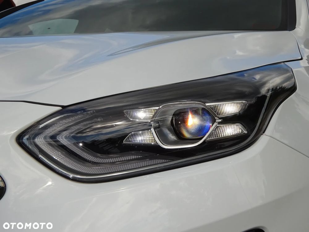 Kia ProCeed 1.6 T-GDI GT DCT - 30