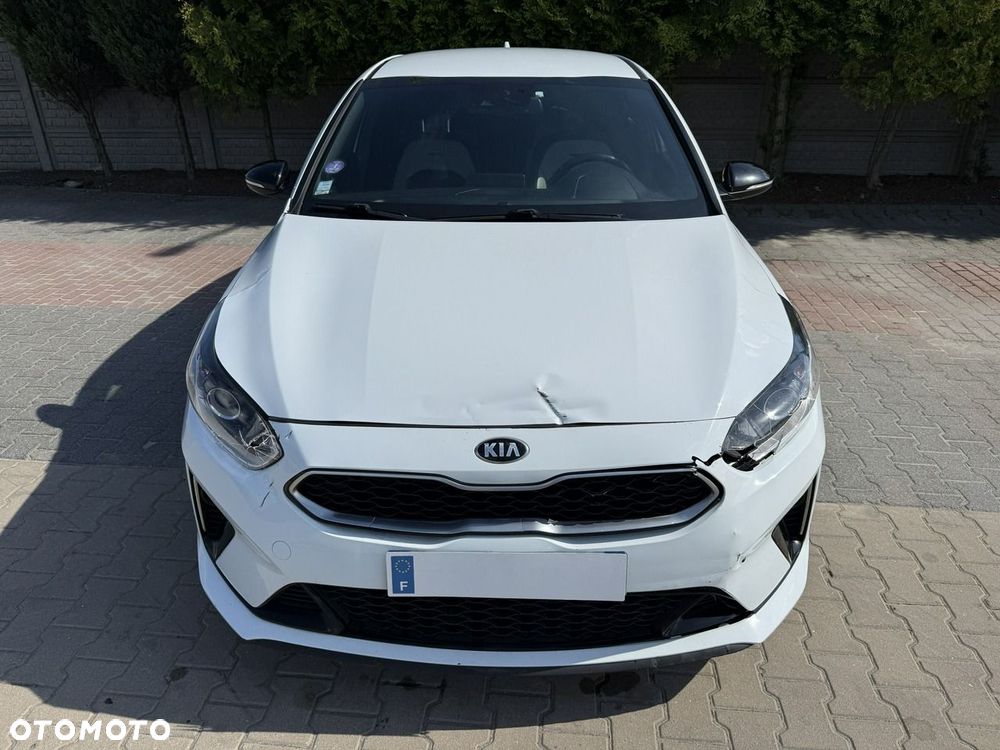 Kia Ceed - 3