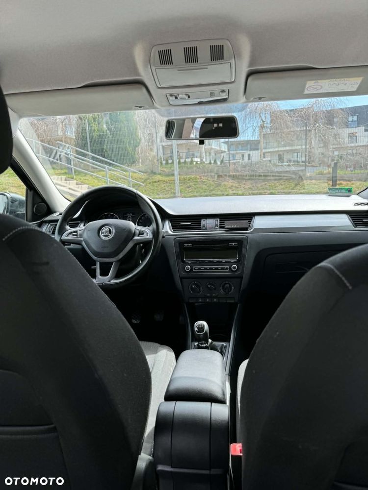 Skoda RAPID 1.2 Ambition - 9