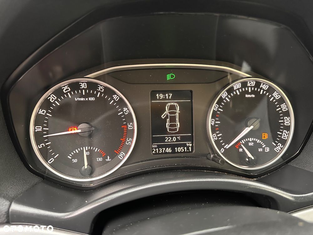 Skoda Octavia 2.0 TDI DPF Ambiente - 28