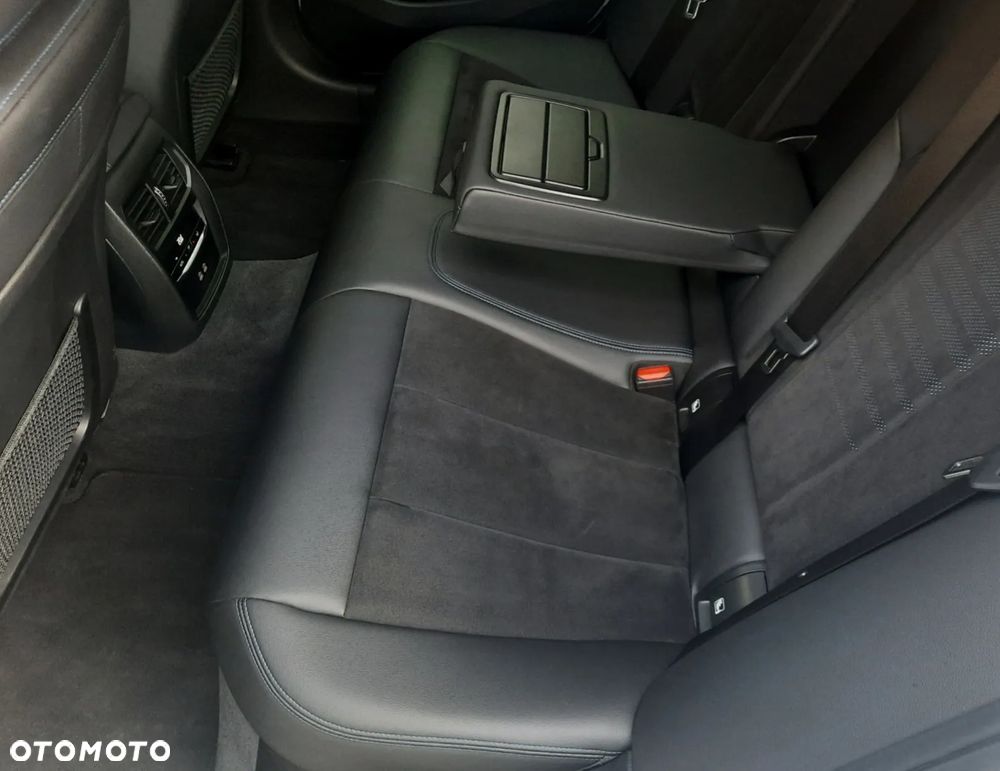 BMW Seria 3 320d xDrive M Sport sport - 19