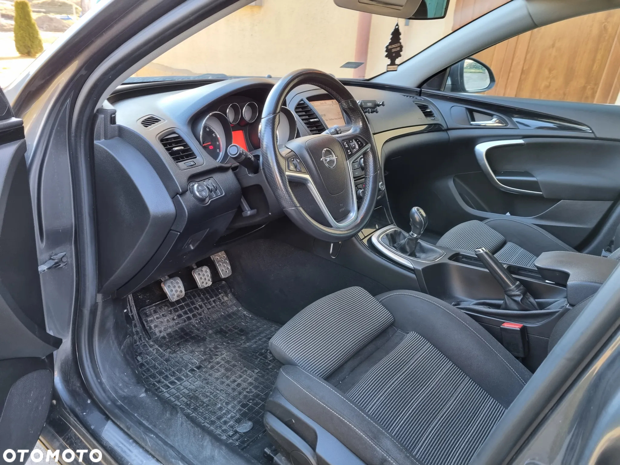 Opel Insignia 1.6 Turbo Sports Tourer - 10