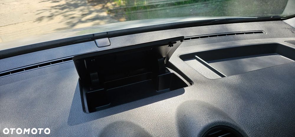 Volkswagen Caddy 1.2 (5-Si.) Roncalli Edition - 25