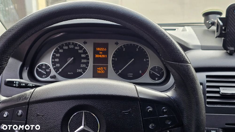 Mercedes-Benz Klasa B - 21